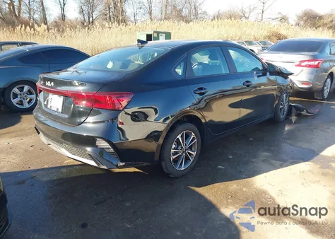 2024 Kia Forte Lxs из США, поврежденный, VIN 3KPF24AD0RE790496